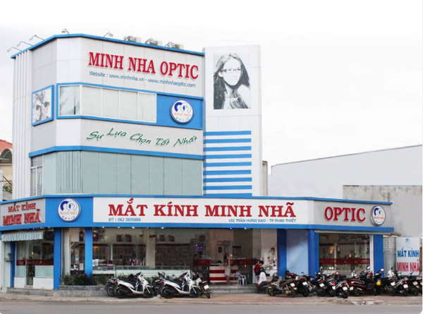Mắt kính Minh Nhã - Cửa hàng chuyên kính mắt nổi tiếng Bình Thuận