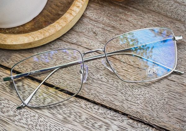 Cửa hàng kính mắt Hào Quang luôn mang lại sự hài lòng cho khách hàng