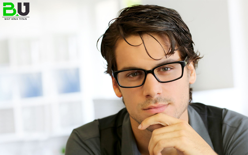 bang-gia-kinh-gong-nhua-Hickey-Freeman-1609